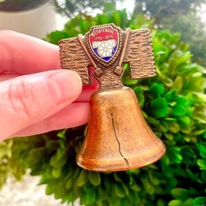 Bicentennial Bronze Vintage Bell
